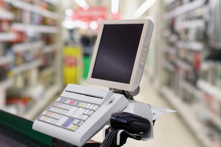 Choosing the right POS system – 4 factors to consider
