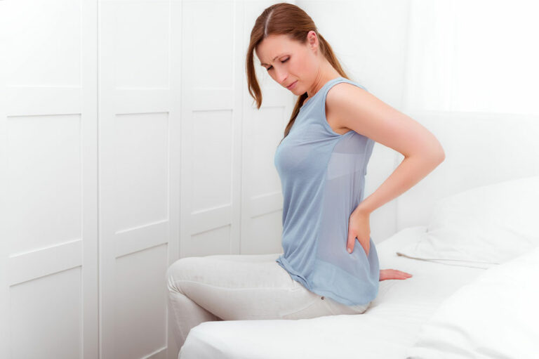 Top 4 sleeping positions for neck and spine pain